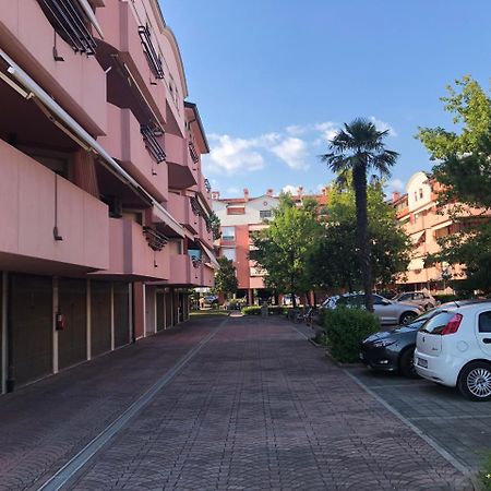 Residence Viale Del Sole Grado Bagian luar foto