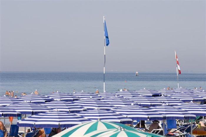 Residence Viale Del Sole Grado Bagian luar foto